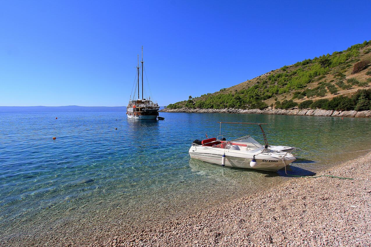 Velo Zvirje na wyspie Brač (Srednja Dalmacija)