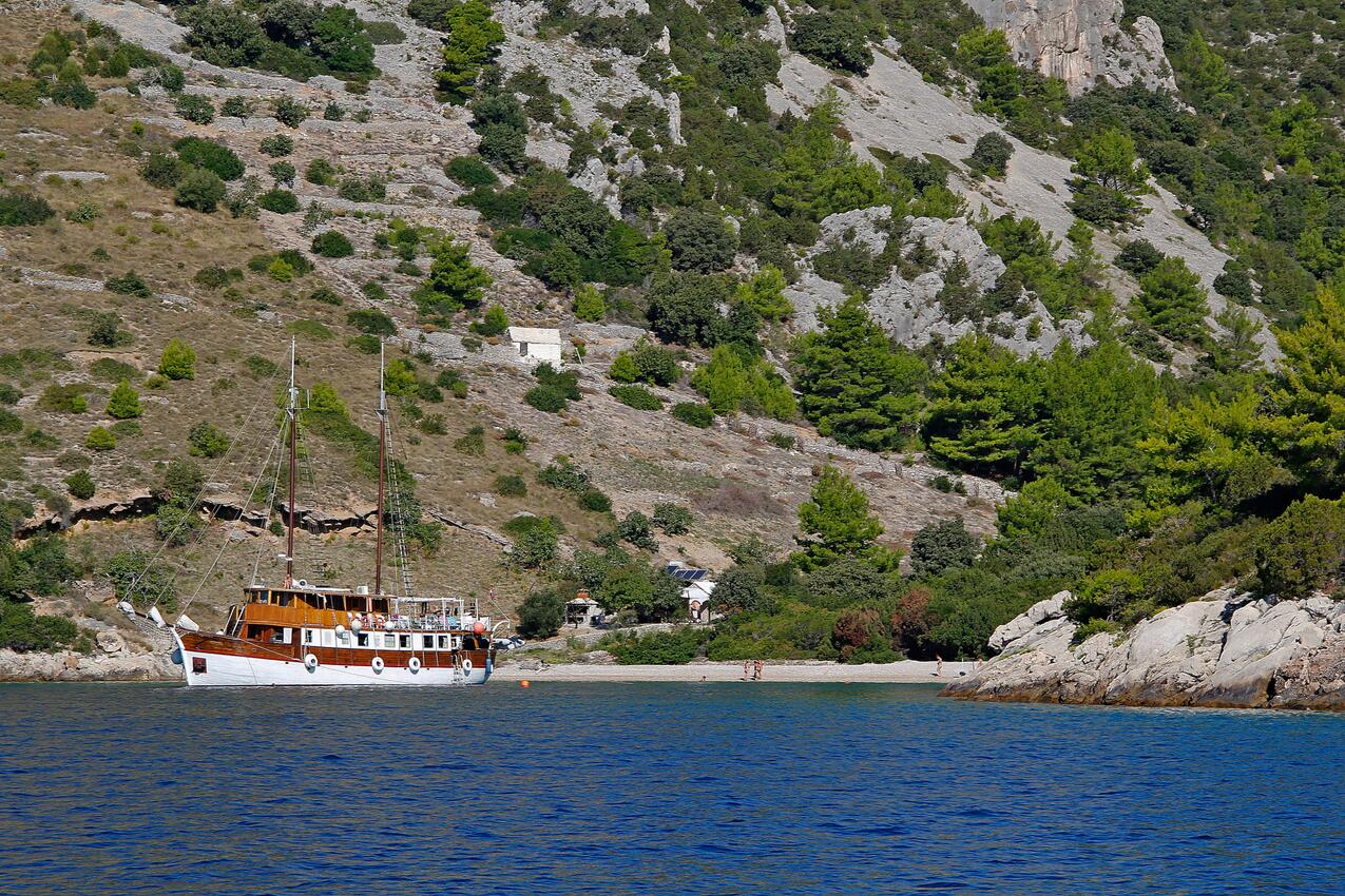 Velo Zvirje na wyspie Brač (Srednja Dalmacija)