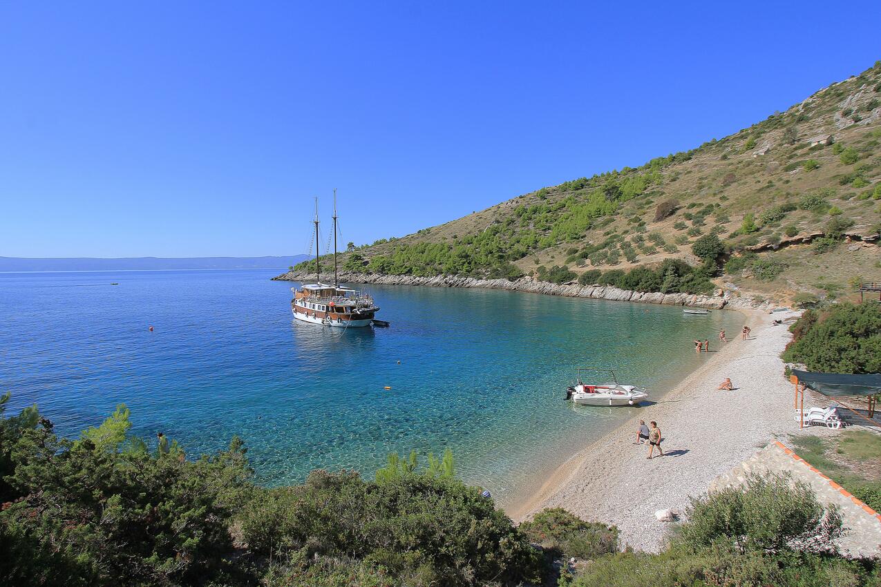 Velo Zvirje na wyspie Brač (Srednja Dalmacija)