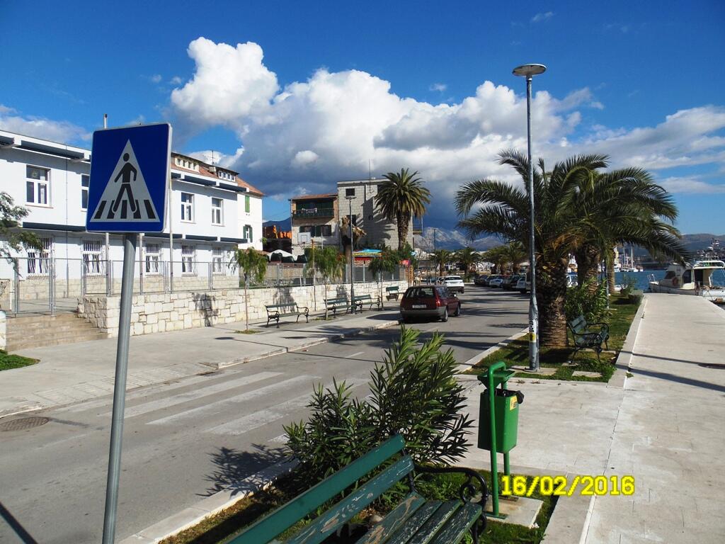 Vranjic en la ribera Split (Srednja Dalmacija)