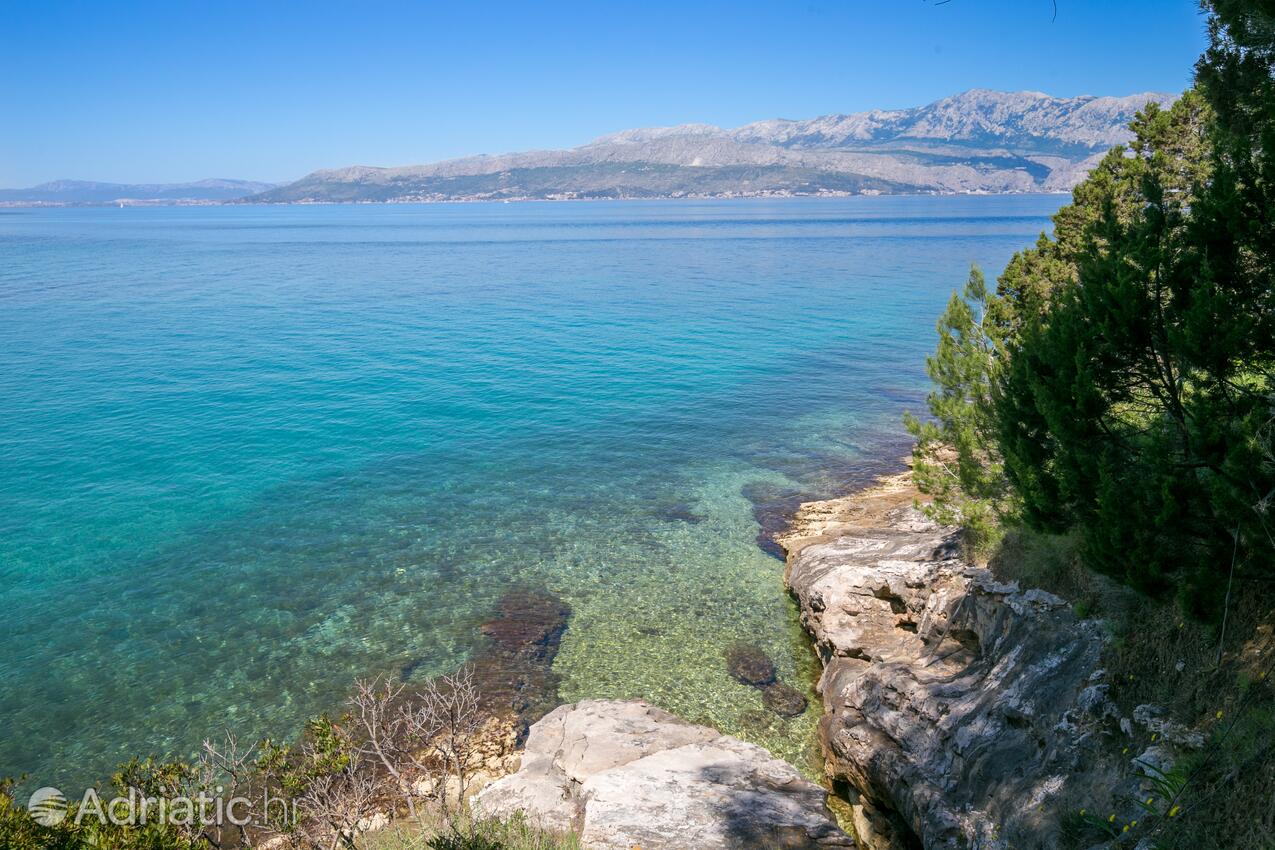 Dučac sur l’île Brač (Srednja Dalmacija)