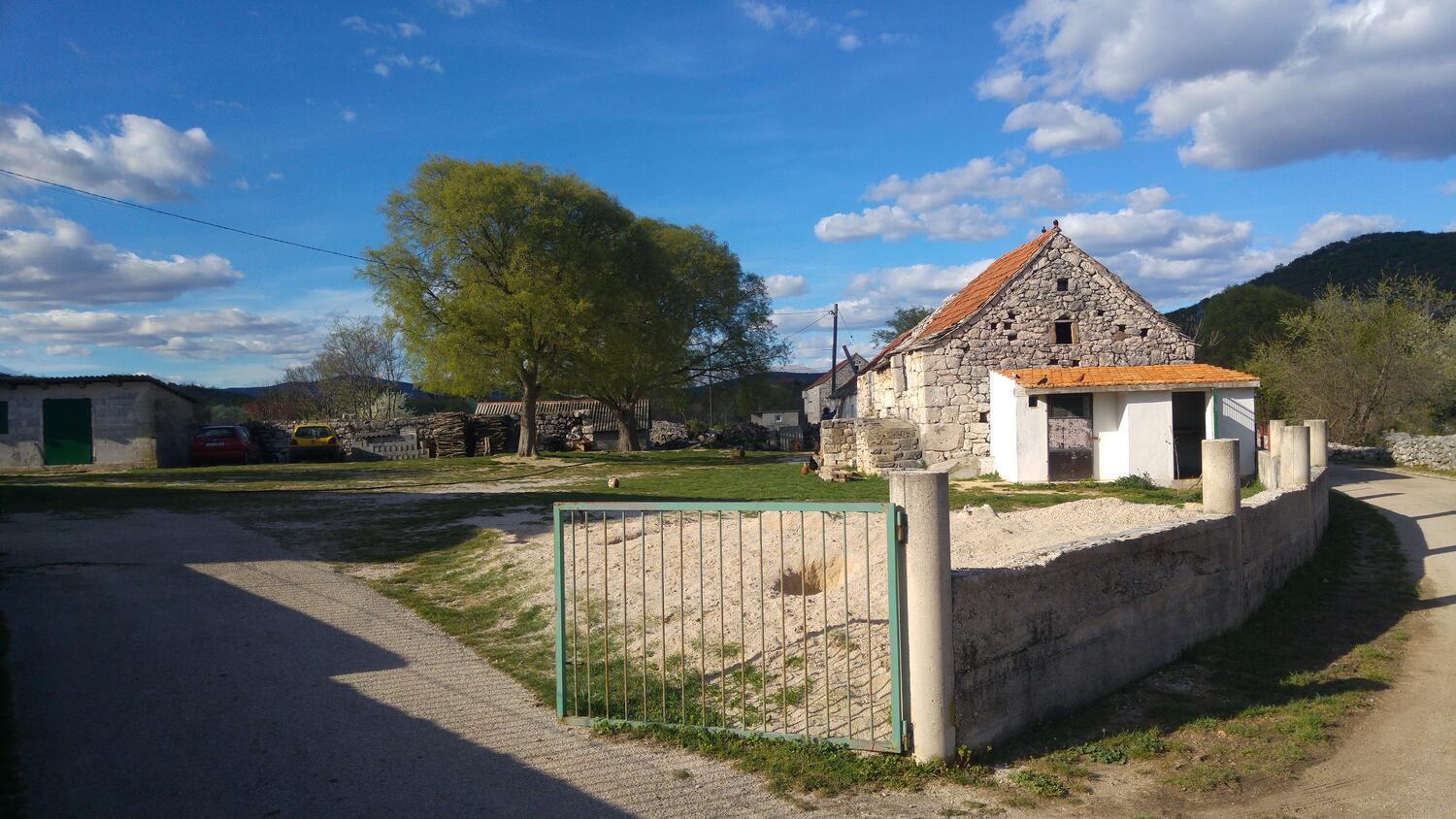 Dugobabe dans la côte Zagora (Srednja Dalmacija)