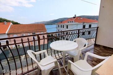 Apartments by the sea Marina, Trogir - 10003