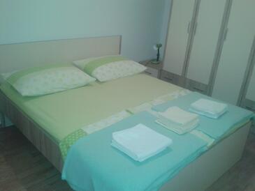 One bedroom apartment Pisak, Omiš (A-1001-e(