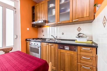 Ferienwohnungen am Meer Sparadici, Sibenik - 10015