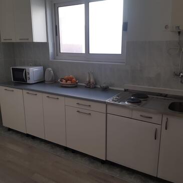 Apartmani uz more Igrane, Makarska - 10033