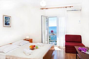 Eenkamerappartement Pisak, Omis (A-1004-b(