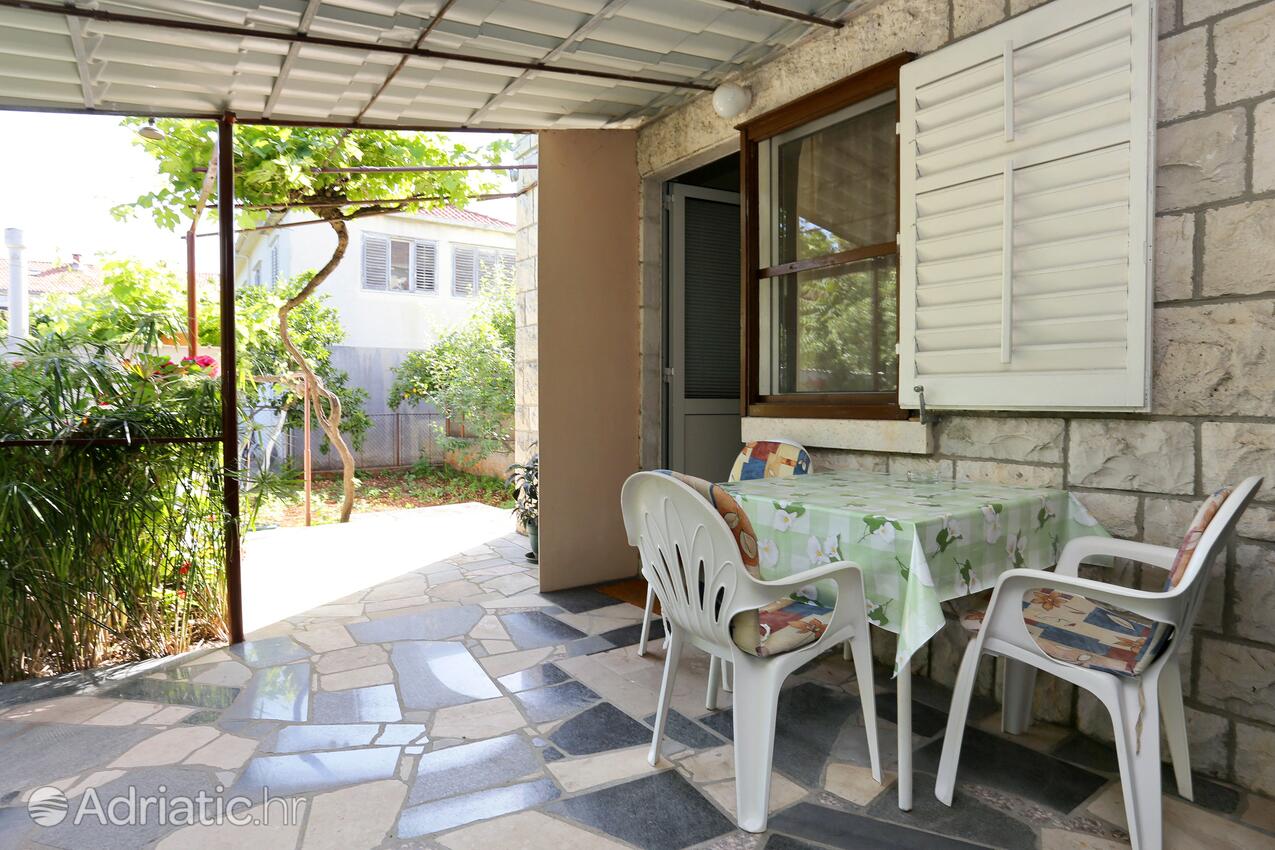 Apartments by the sea Korčula - 10042