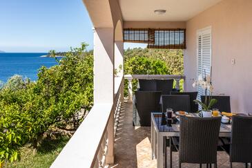 Seaside apartments with a swimming pool Prižba, Korčula - 10056