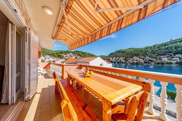 Four-bedroom apartment Brna, Korčula (A-10057-a)
