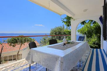 Ferienwohnungen am Meer Pisak, Omis - 1006