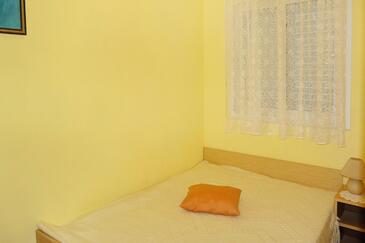 Family friendly seaside apartments Prižba, Korčula - 10061