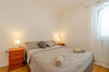 Apartments by the sea Prižba, Korčula - 10063