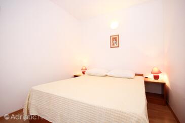 Apartments with parking space Orebić, Pelješac - 10075