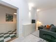 Wohnzimmer Pisak, Wohnzimmer in folgender Unterkunftsart apartment, Klimaanlage vorhanden, Haustiere erlaubt und WiFi.