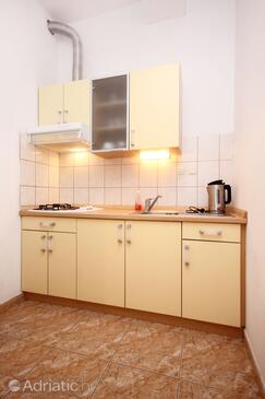 Apartments with parking space Orebić, Pelješac - 10087