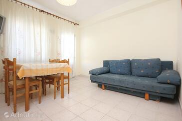 Apartments with parking space Orebić, Pelješac - 10093