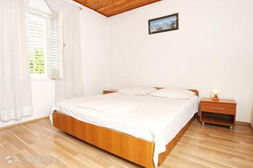 Apartments with parking space Orebić, Pelješac - 10102