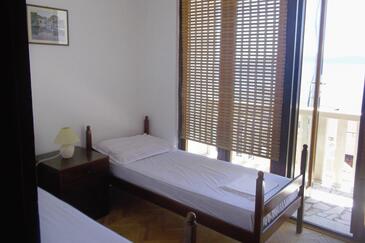 Apartmani uz more Pisak, Omiš - 1011