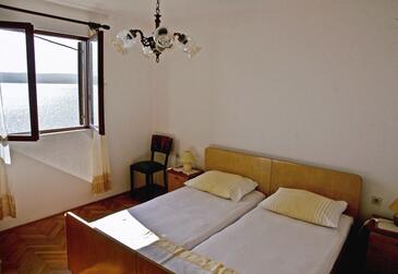 Apartmani uz more Pisak, Omiš - 1011