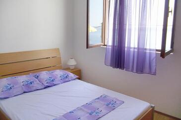 Apartamentos junto al mar Pisak, Omis - 1011