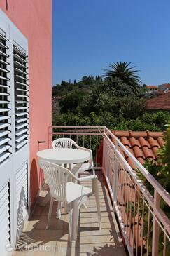 Apartments with parking space Trpanj, Pelješac - 10148