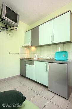 Apartments by the sea Kučište - Perna, Pelješac - 10154