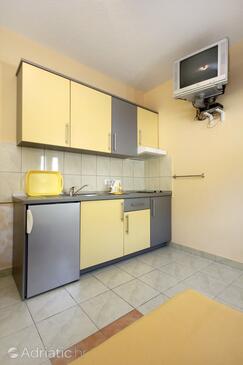 Apartments by the sea Kučište - Perna, Pelješac - 10154