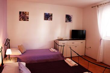 Apartamentos com terraço Orebić, Dalmácia do Sul
