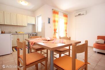 Apartments with parking space Kučište - Perna (Pelješac) - 10161