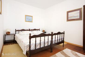 Holiday house with a swimming pool Viganj, Pelješac - 10175