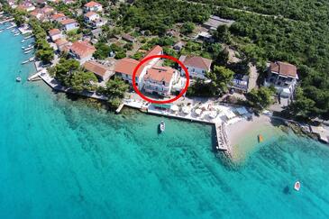 Rooms with balcony Lovište, South Dalmatia