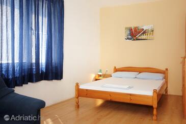 Apartments and rooms with parking space Orebić, Pelješac - 10191