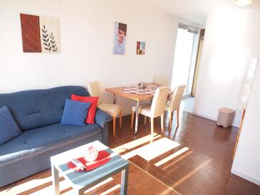 Apartments and rooms with parking space Orebić, Pelješac - 10192