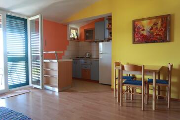 Apartments Lovište, South Dalmatia