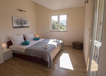 Ferienwohnungen mit Pool Ston, Peljesac - 10208