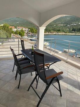 Ferienwohnungen am Meer Brijesta, Peljesac - 10223