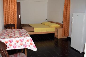 Apartments by the sea Kabli, Pelješac - 10225