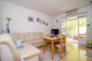 1-Zimmer-Ferienwohnung Zuljana, Peljesac (A-10233-a)