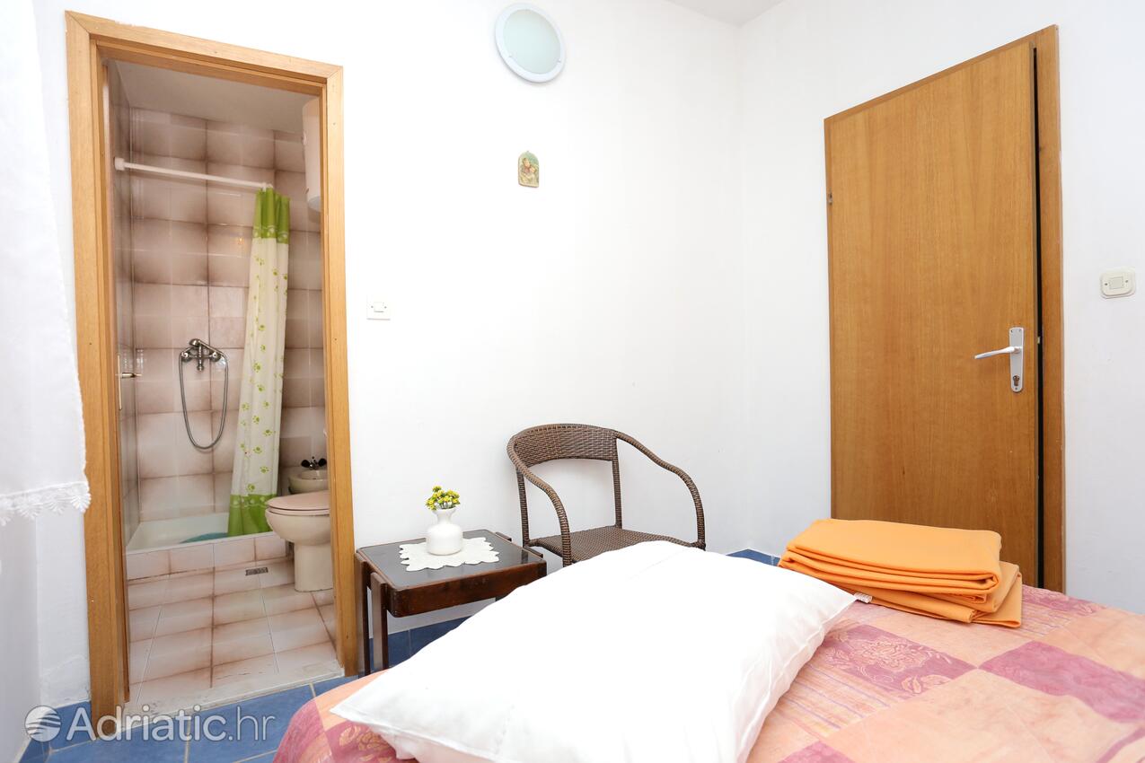 A-1024-a - Alloggi privati - Appartamenti accanto al mare Marussici - Marušići, Almissa - Omiš