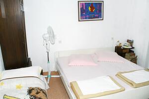Studio flat Marušići, Omiš (AS-1024-d(