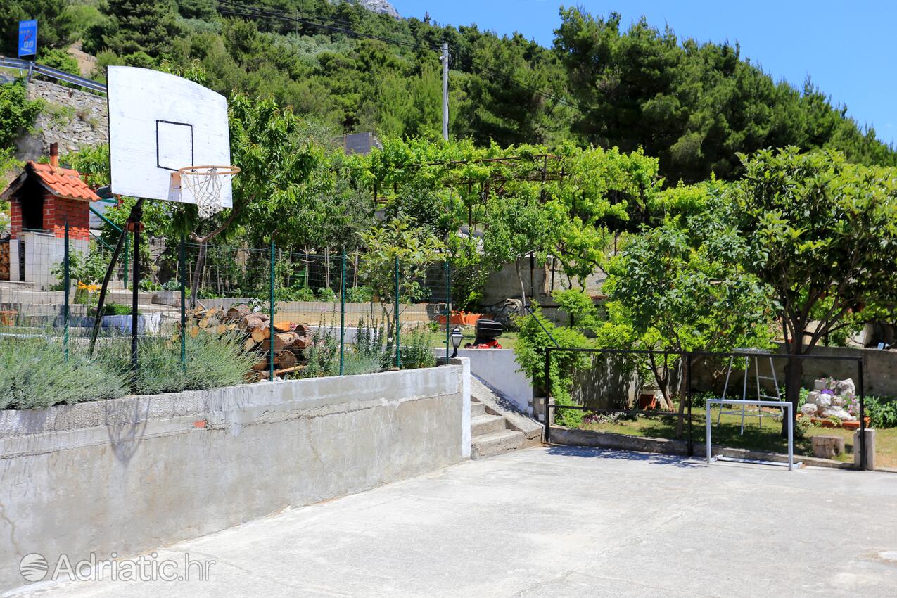 Giardino - Appartamenti accanto al mare Marussici - Marušići, Almissa - Omiš