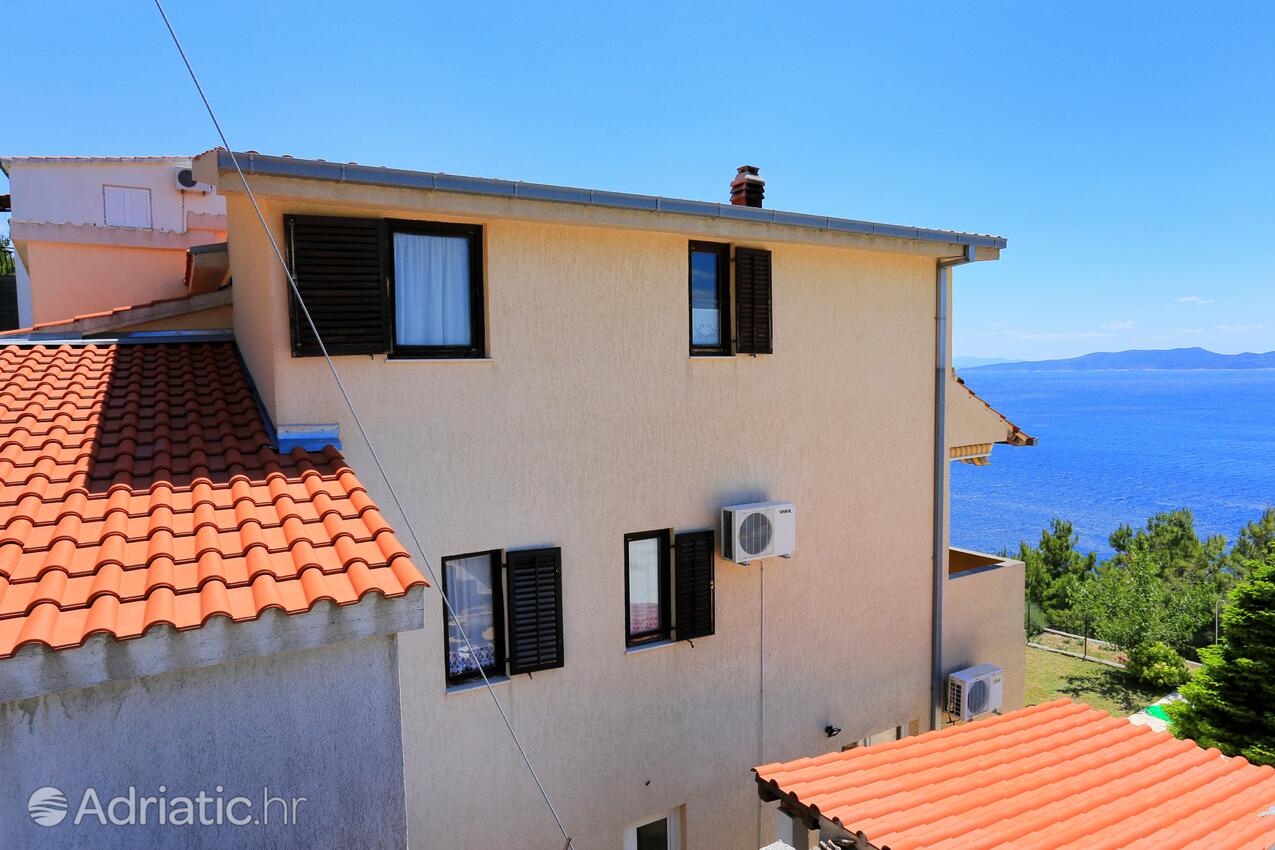 Alloggio - Appartamenti accanto al mare Marussici - Marušići, Almissa - Omiš