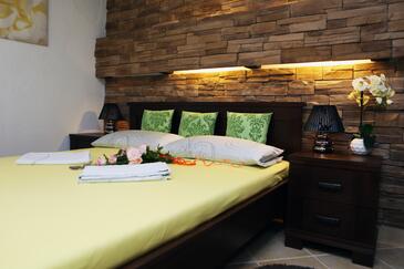 Apartments with parking space Orebić, Pelješac - 10251