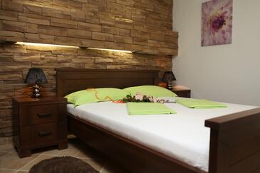 Apartments with parking space Orebić, Pelješac - 10251