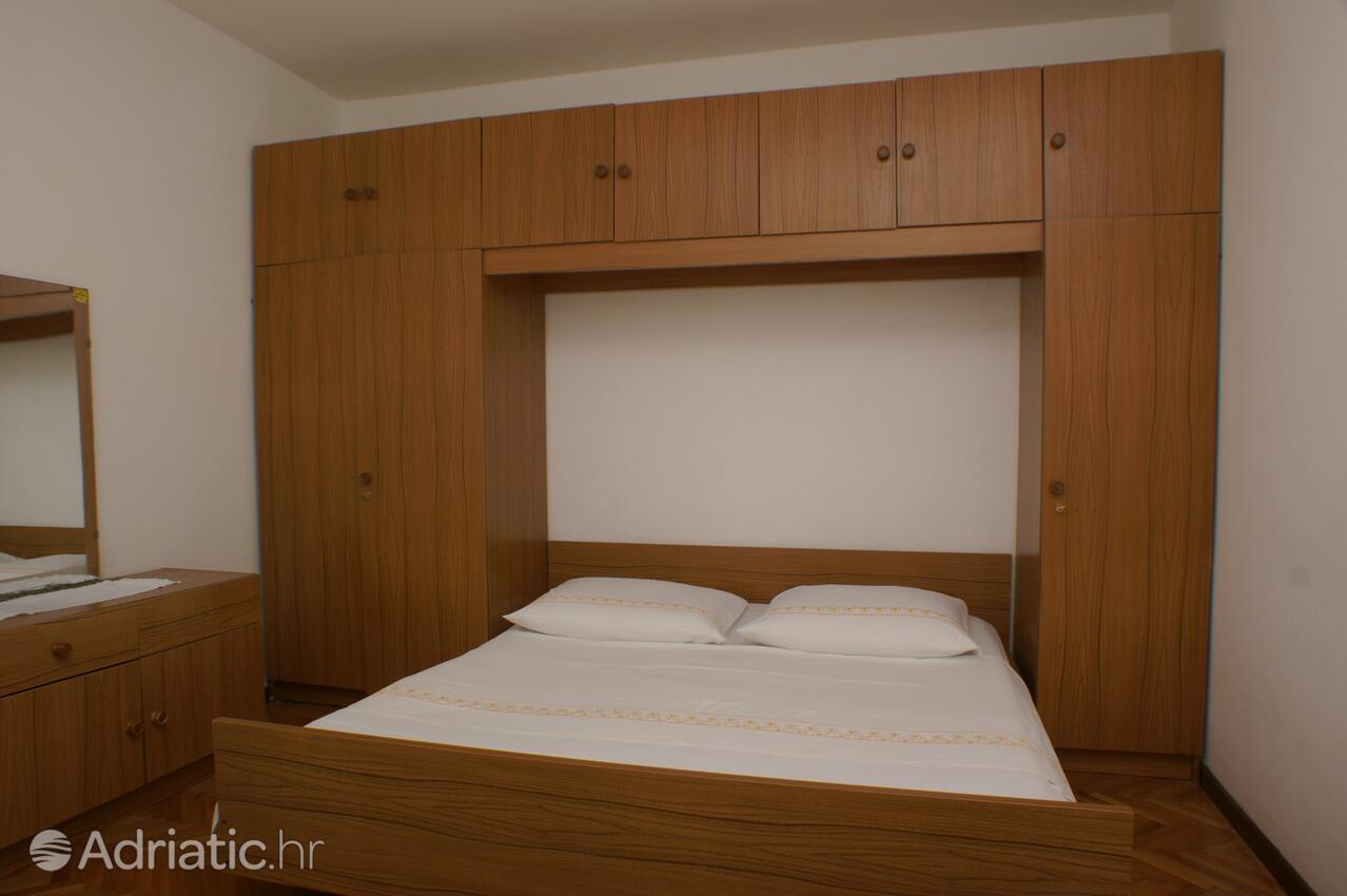 Appartamenti accanto al mare Stanici, Almissa - Omiš - 1026
