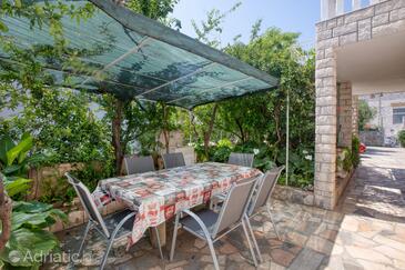 Apartments by the sea Rogoznica - 10268