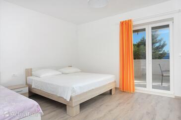 Apartmány s parkovištěm Stanići, Omiš - 1027