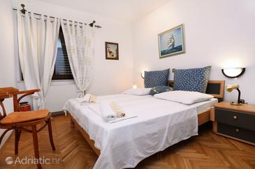 Apartments and rooms with parking space Duće, Omiš - 10303