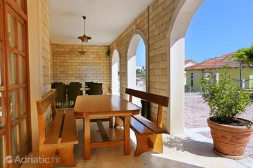 Appartamenti e camere con parcheggio Duccie - Duće, Almissa - Omiš - 10303